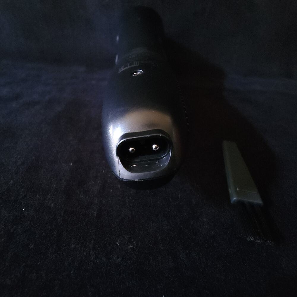 Andis Slimline Electric Rechargeable Cordless Wet/Dry Hair & Beard Trimmer WDT-1 - Picture 11 of 11